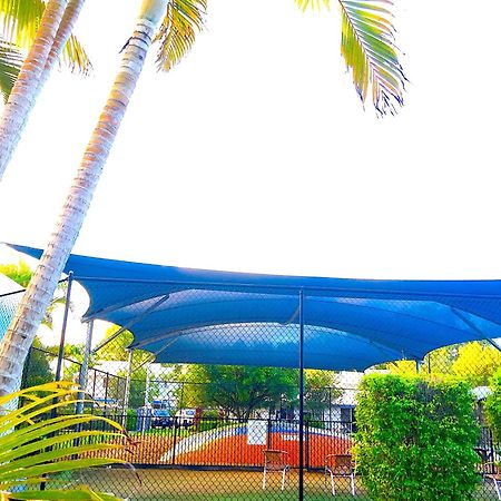 נוסוויל Apartment In 4* Resort - Pool Views - Great Location מראה חיצוני תמונה