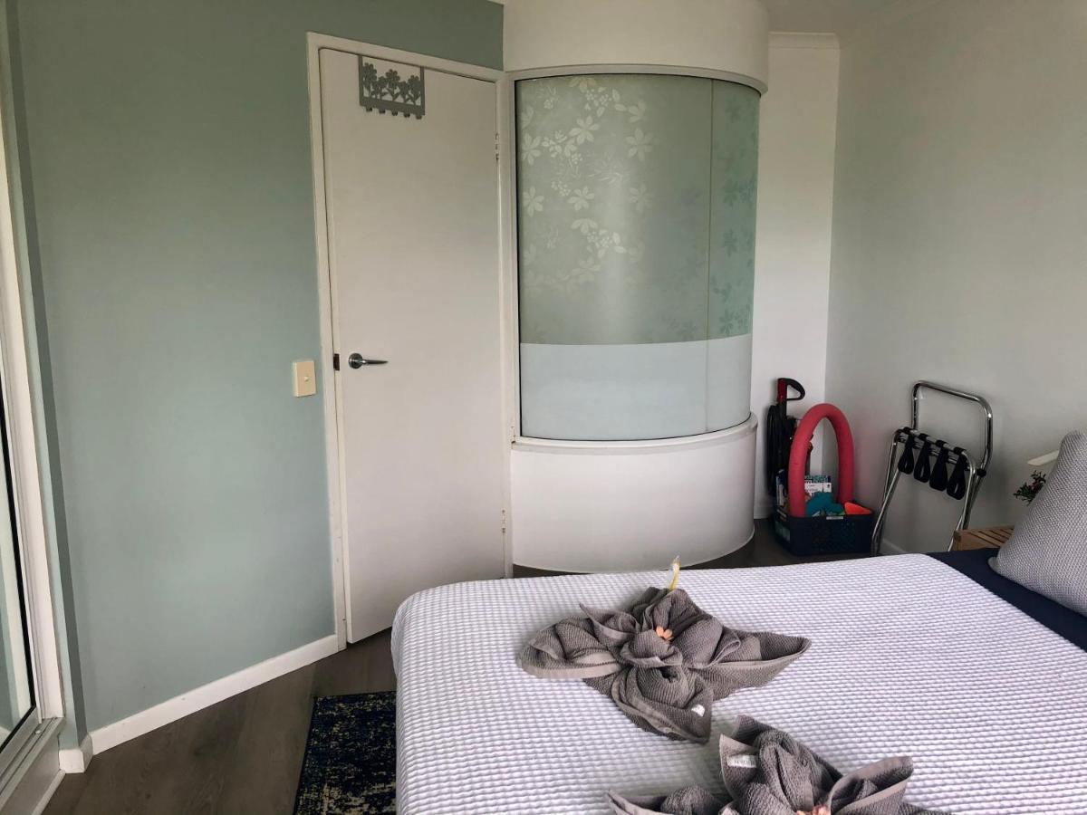 נוסוויל Apartment In 4* Resort - Pool Views - Great Location מראה חיצוני תמונה